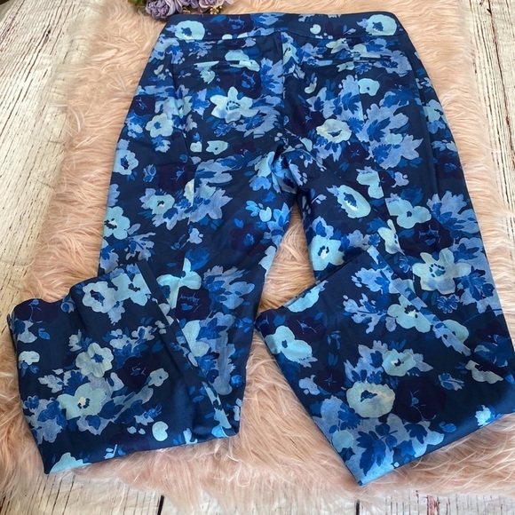 J. Crew High Rise Ankle Crop Remi Blue Floral Pants sz 8 - Picture 12 of 13